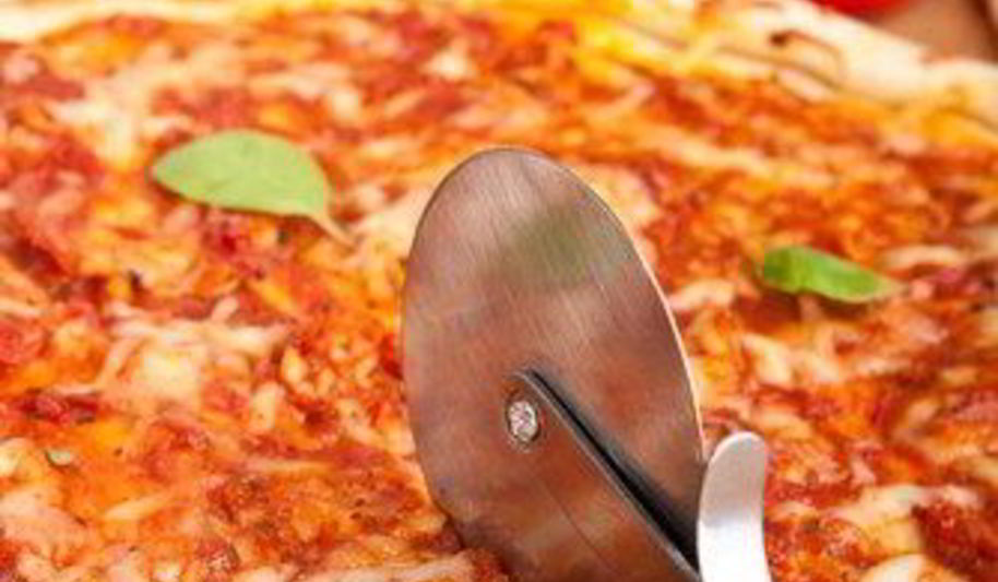 Рецепт пиццы с бараниной и помидорами