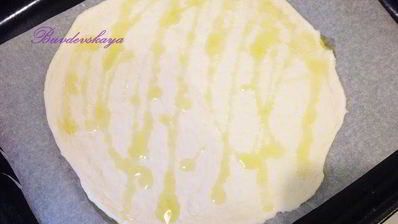 пицца с грушей и горгонзолой