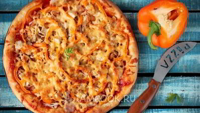 пицца с куриным мясом и сладким перцем