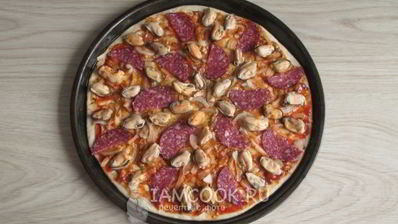 пицца с мидиями