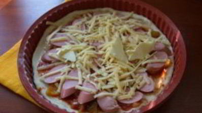 пицца с сосисками