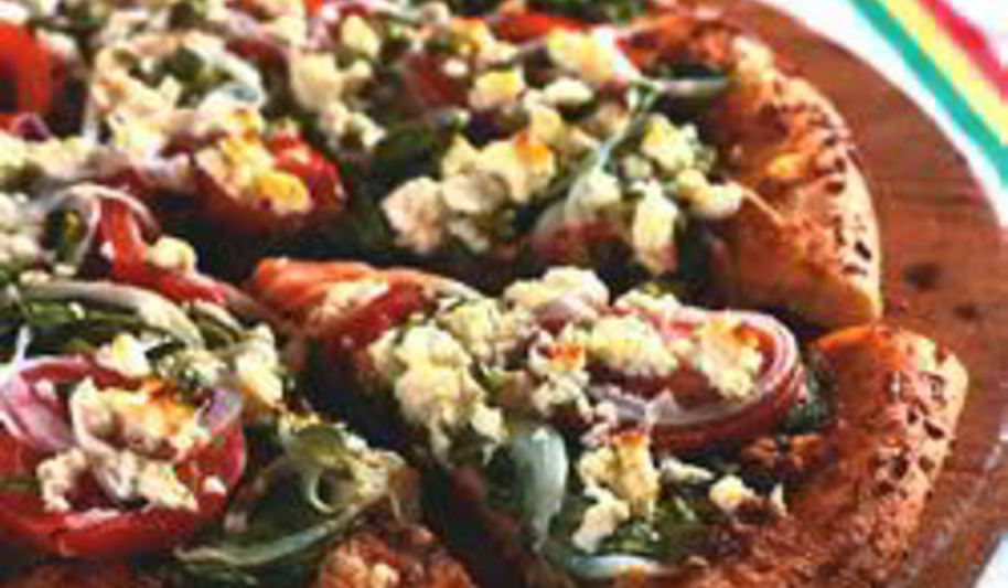 Рецепт пиццы со шпинатом, фетой и вялеными помидорами без соуса