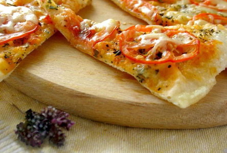 Постная пицца на сковороде за 10 минут