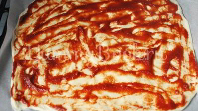 тонкая бездрожжевая пицца