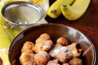 Банановые пончики