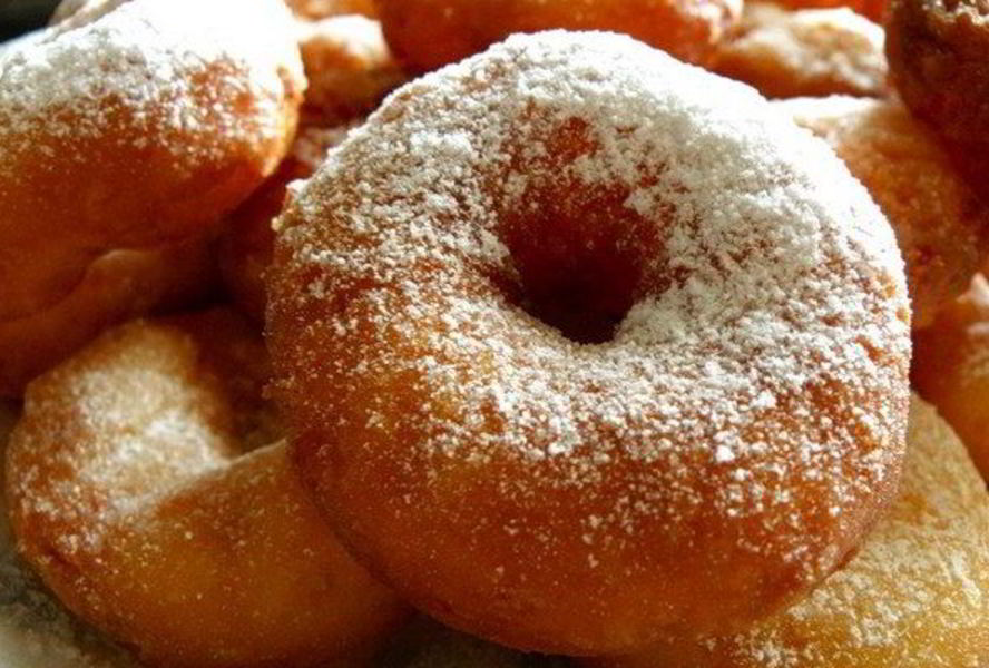 Домашние пончики на сгущенке