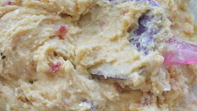 творожные пончики с малиной