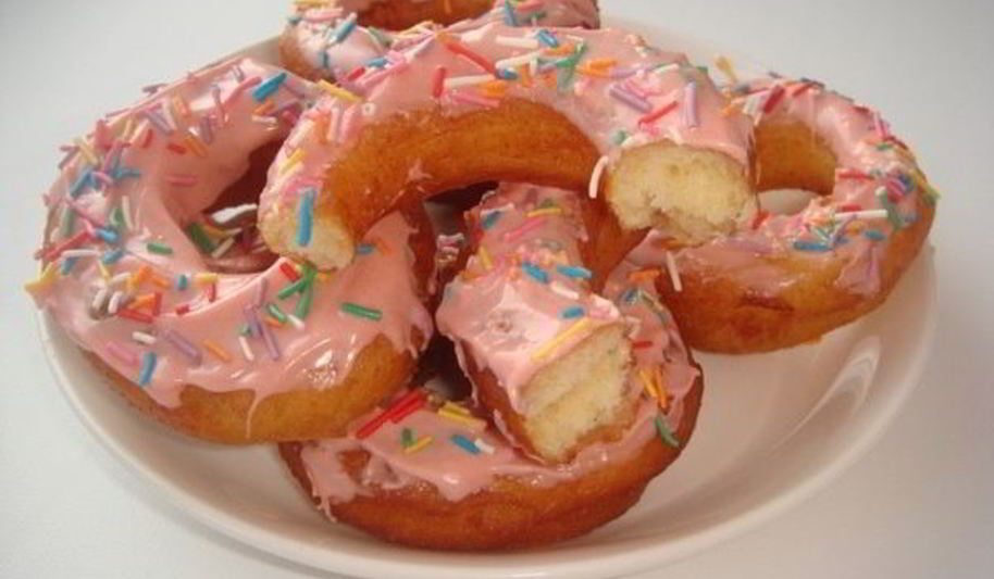 Рецепт творожных пончиков в глазури