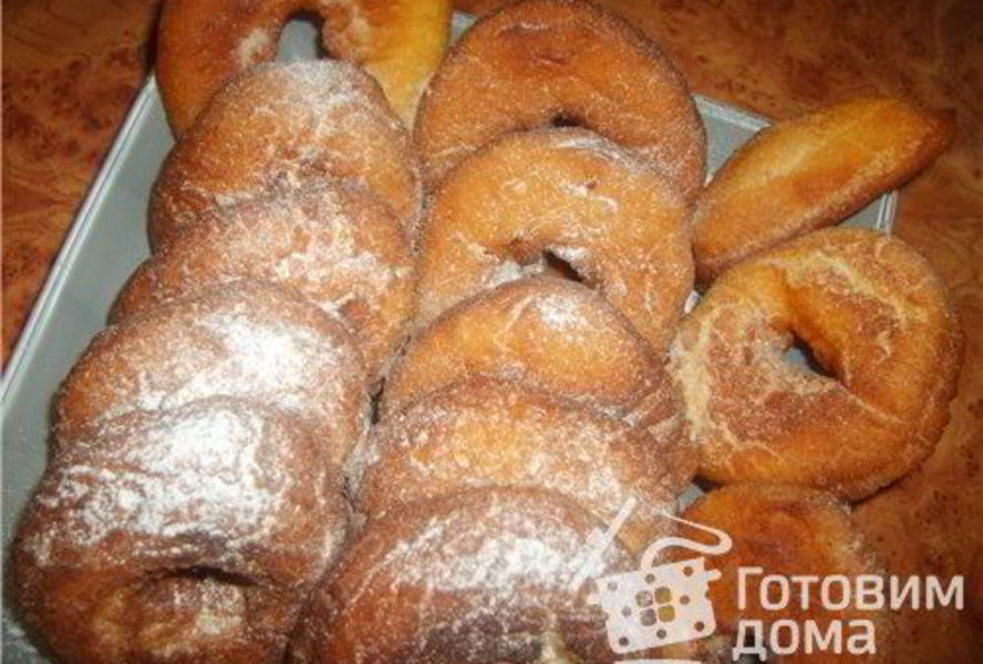 Воздушные пончики на сгущеном молоке