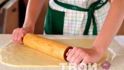 потица, словенский ореховый рулет