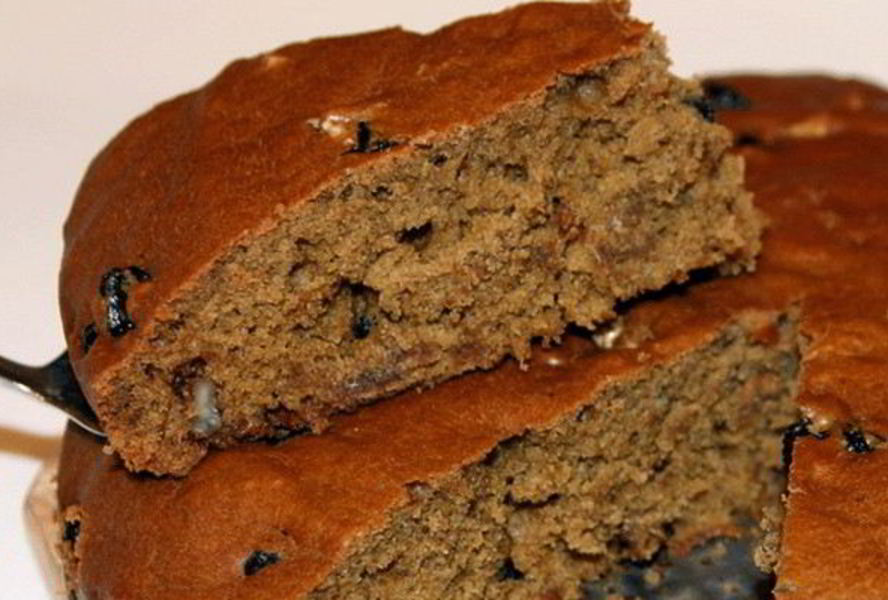 Домашняя коврижка с изюмом