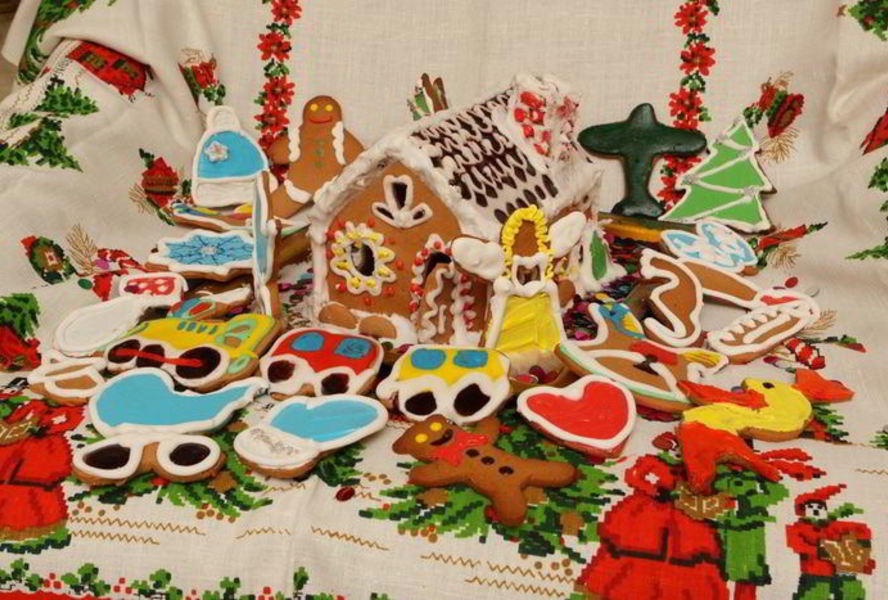 Пряничный домик и имбирные пряники