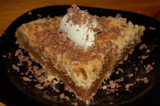 Яблочно-ореховая мармеладная коврижка