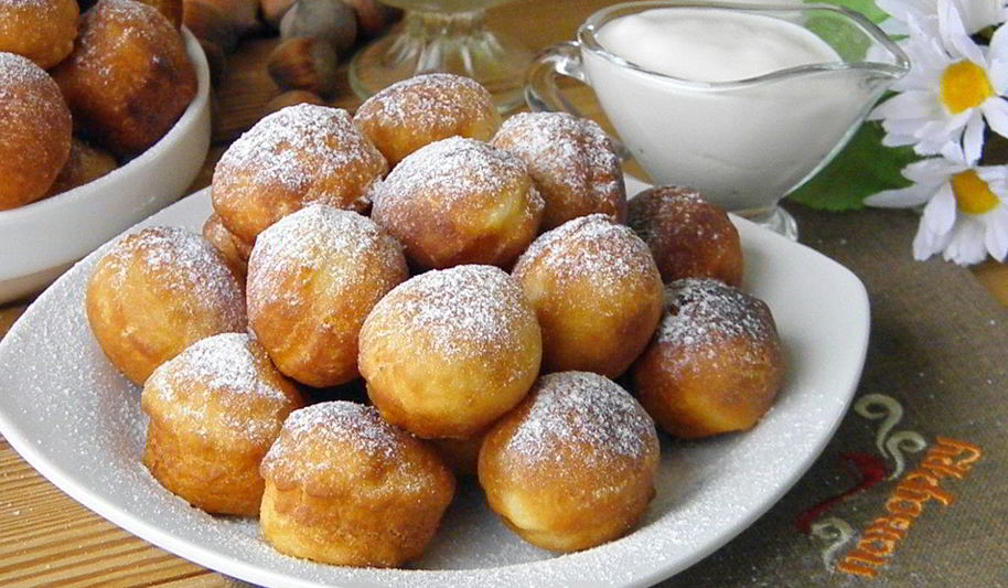 Рецепт пышек на кефире, жаренные на сковороде