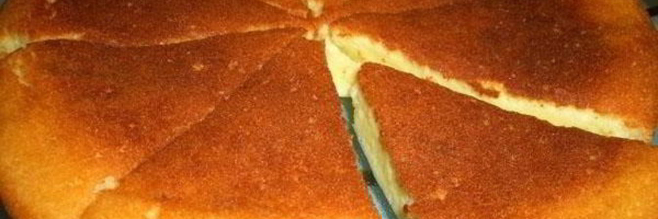 Пирог Шарлотка с творожным намеком с яблоками