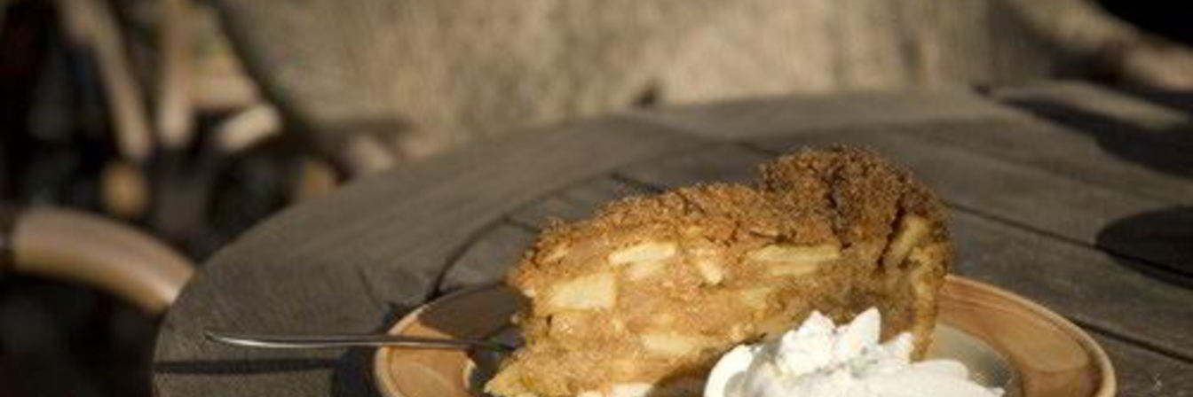 Шарлотка из черного хлеба по-старорусски