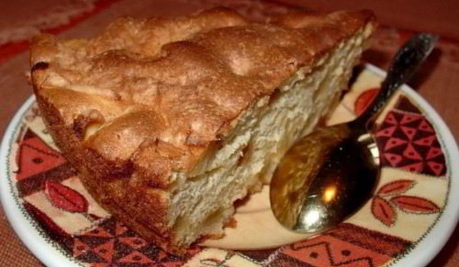 Рецепт шарлотки из хлеба и брынзы по-румынски