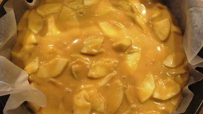 шарлотка румяная