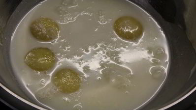 шарлотка с английским ванильным кремом