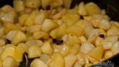 шарлотка с грушами