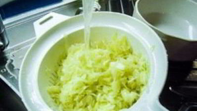 шарлотка с капустой в духовке