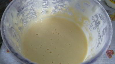 шарлотка с яблоками и малиной