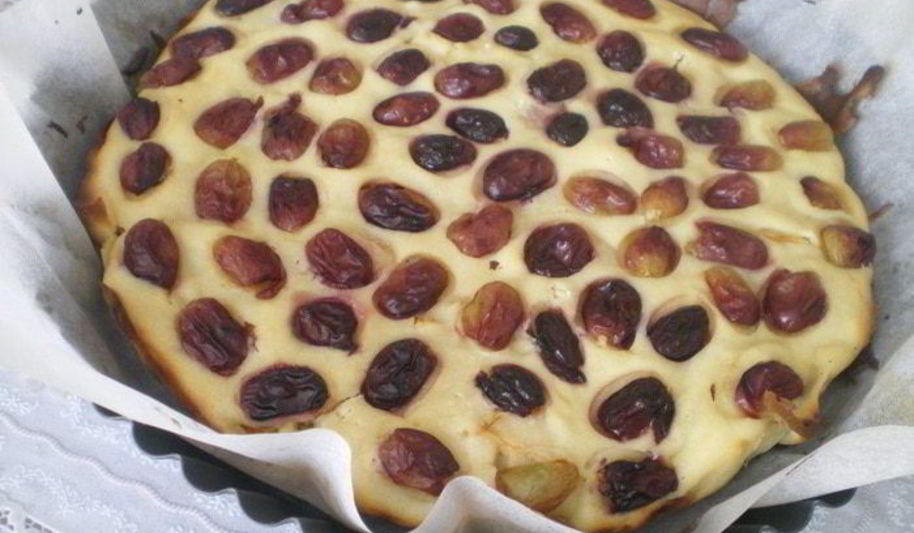 Рецепт творожной шарлотки с изюминкой