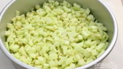 воздушная шарлотка с яблоками