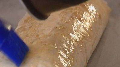 легкий штрудель с вишней и миндалем