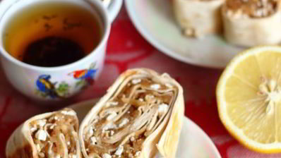 ленивый штрудель из лаваша с яблоками