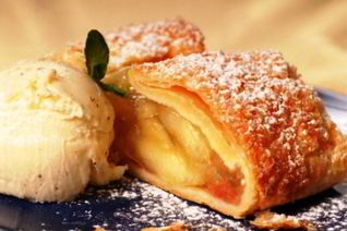 Ленивый штрудель с яблоком и корицей