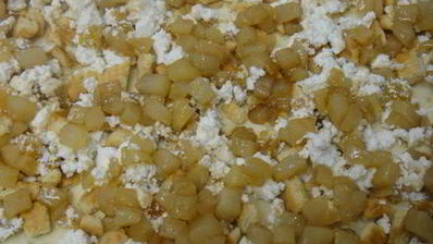 штрудель грушевый с творогом из слоёного теста