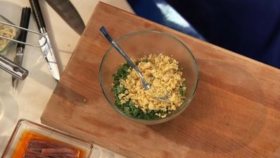 штрудель с горбушей и нутовой пастой