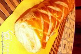 Штрудель с омлетом и ветчиной