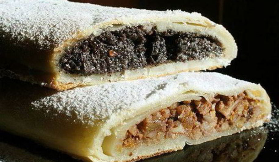 Рецепт творожного штруделя с двумя начинками