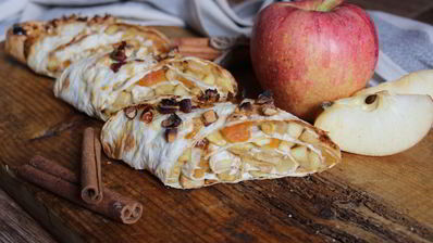 яблочный штрудель из лаваша