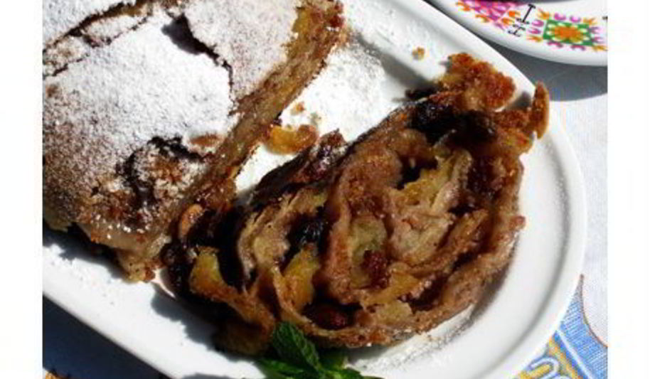 Рецепт яблочного штруделя с грецкими орехами