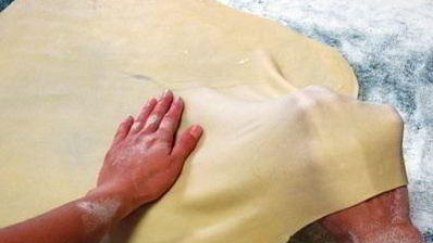 яблочный штрудель с грецкими орехами