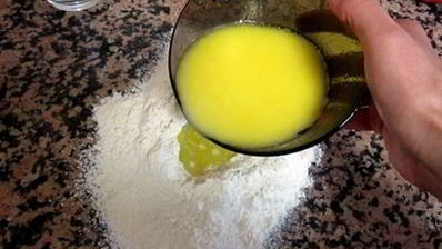 яблочный штрудель с грецкими орехами