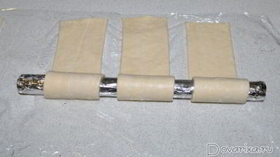 слоеные трубочки с вареной сгущенкой