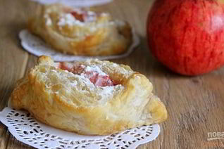 Слойки из слоеного теста