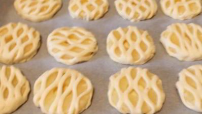 слойки с ананасом