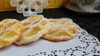 слойки с ананасом