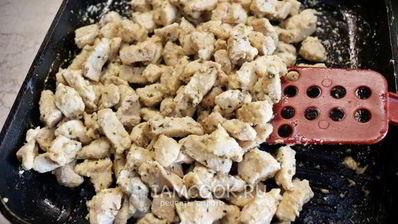 слойки с мясом dog bowl