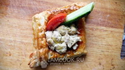 слойки с мясом dog bowl