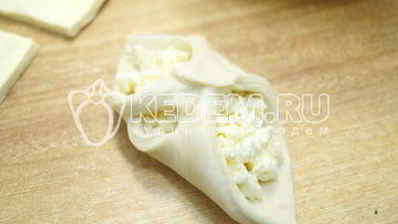 слойки с творогом любимые