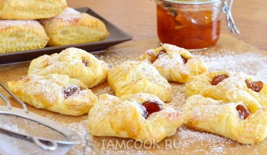 Рецепт слоек с вареньем из слоеного теста