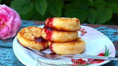 кокосовые сырники с бананом