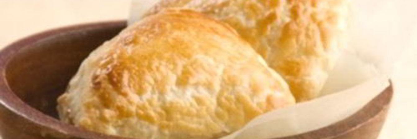 Сочни творожные на сдобном пресном тесте