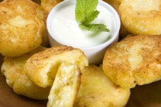 Сырники из адыгейского сыра с брынзой